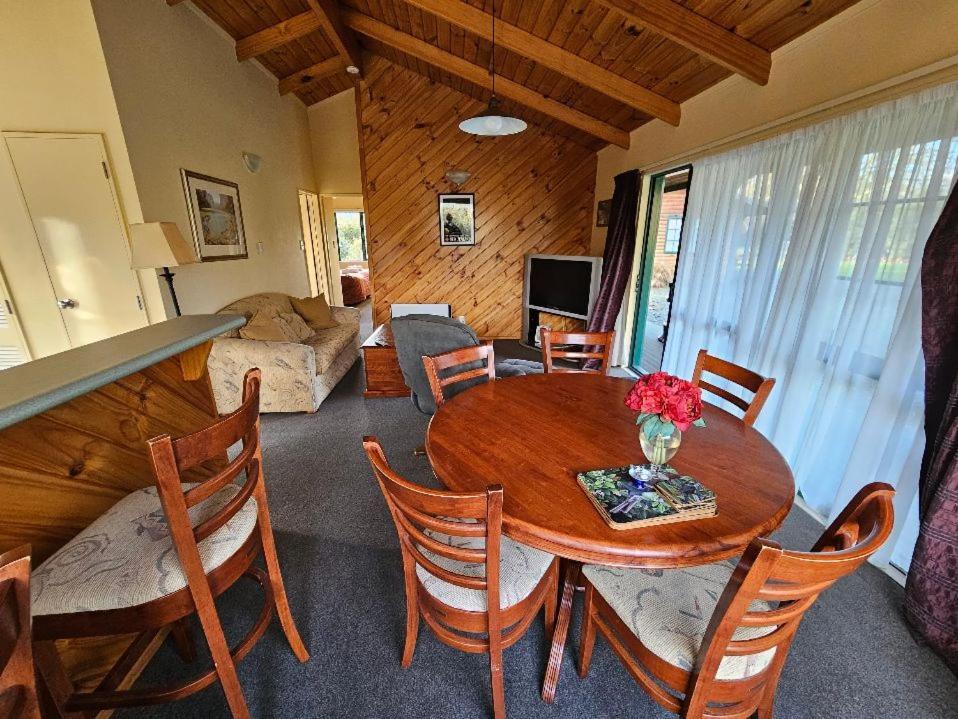 Kiwi Park Motels&Holiday Park Murchison Dış mekan fotoğraf